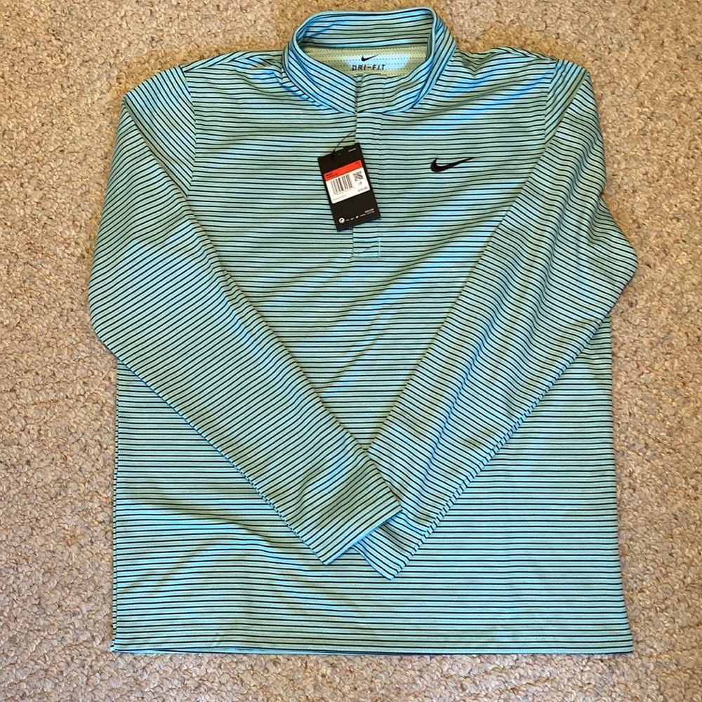 Nike Golf quarter zip pullover. Size L. NWT